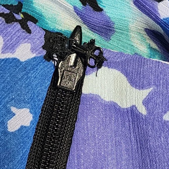 Sunny Leigh Skirt Womens Size 6P 6 Petite Purple Blue Watercolor Chiffon Lined - Picture 6 of 7